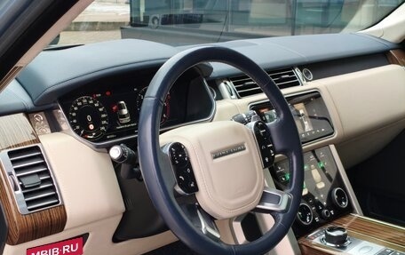 Land Rover Range Rover IV рестайлинг, 2018 год, 7 980 000 рублей, 10 фотография