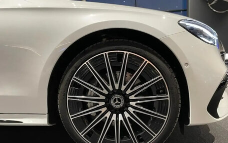 Mercedes-Benz E-Класс, 2024 год, 10 700 000 рублей, 7 фотография