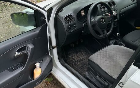 Volkswagen Polo VI (EU Market), 2018 год, 890 000 рублей, 5 фотография