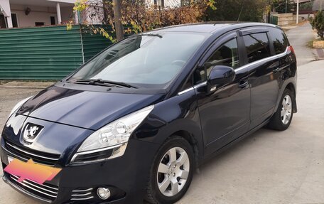 Peugeot 5008 I рестайлинг, 2010 год, 850 000 рублей, 4 фотография