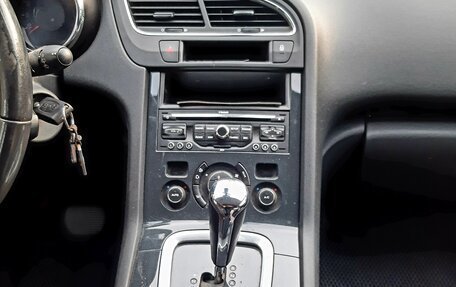 Peugeot 5008 I рестайлинг, 2010 год, 850 000 рублей, 10 фотография