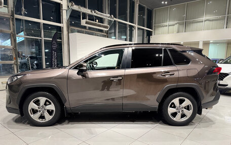 Toyota RAV4, 2020 год, 3 090 000 рублей, 2 фотография