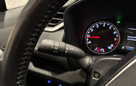 Toyota RAV4, 2020 год, 3 090 000 рублей, 13 фотография