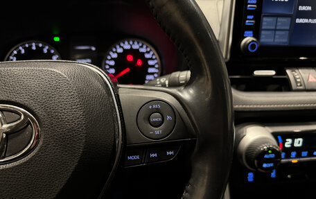 Toyota RAV4, 2020 год, 3 090 000 рублей, 15 фотография