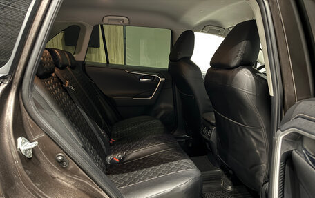 Toyota RAV4, 2020 год, 3 090 000 рублей, 28 фотография