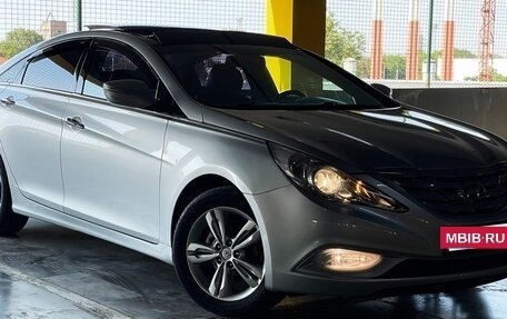 Hyundai Sonata VI, 2011 год, 1 120 000 рублей, 6 фотография