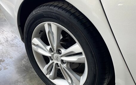 Hyundai Sonata VI, 2011 год, 1 120 000 рублей, 11 фотография