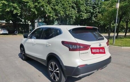 Nissan Qashqai, 2022 год, 1 700 000 рублей, 5 фотография