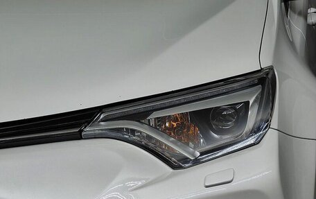 Toyota RAV4, 2018 год, 2 145 450 рублей, 10 фотография