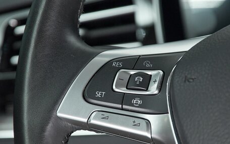 Volkswagen Touareg III, 2019 год, 5 700 000 рублей, 20 фотография