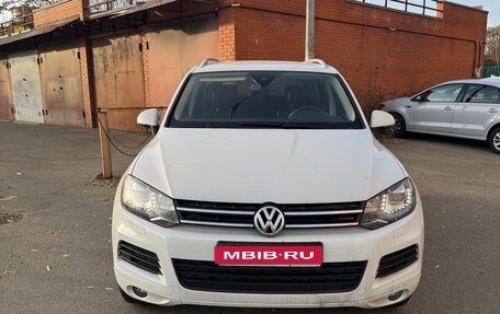 Volkswagen Touareg III, 2013 год, 2 500 000 рублей, 1 фотография