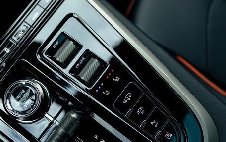 Aston Martin DBX I, 2025 год, 31 500 000 рублей, 33 фотография