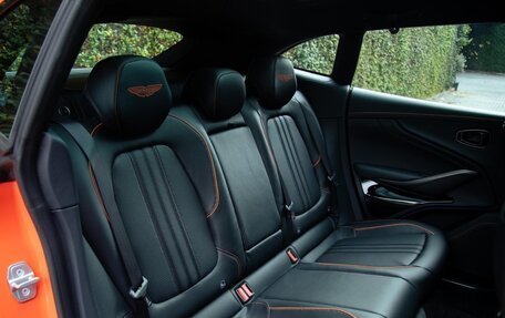 Aston Martin DBX I, 2025 год, 31 500 000 рублей, 38 фотография