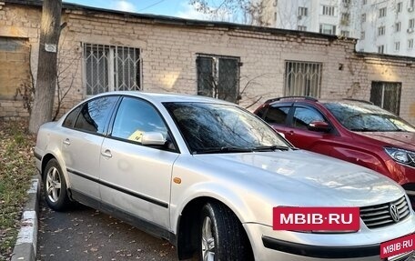 Volkswagen Passat B5+ рестайлинг, 1998 год, 310 000 рублей, 2 фотография