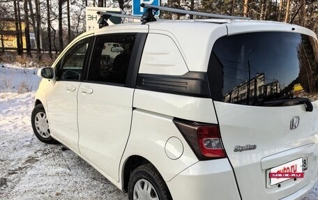 Honda Freed I, 2011 год, 950 000 рублей, 2 фотография