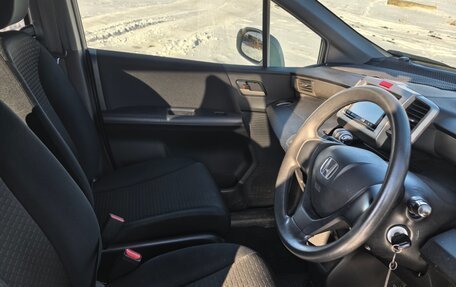 Honda Freed I, 2011 год, 950 000 рублей, 11 фотография