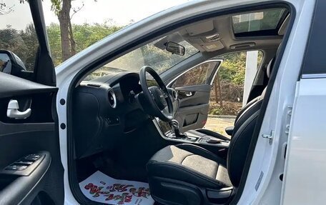 KIA K3, 2022 год, 1 620 000 рублей, 7 фотография