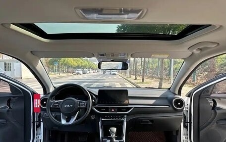 KIA K3, 2022 год, 1 620 000 рублей, 8 фотография