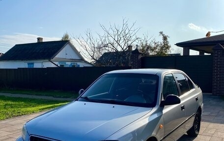 Hyundai Accent II, 2005 год, 425 000 рублей, 3 фотография