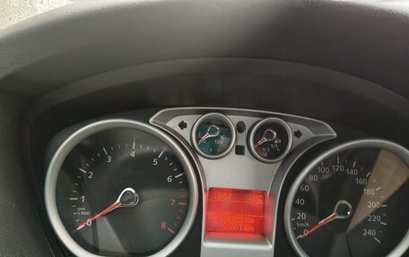 Ford Focus II рестайлинг, 2010 год, 650 000 рублей, 15 фотография