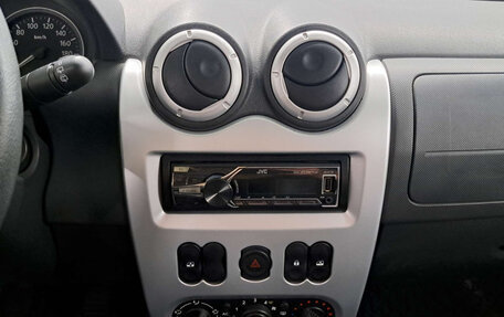 Renault Sandero I, 2013 год, 630 000 рублей, 15 фотография