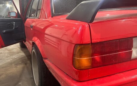 BMW 3 серия, 1985 год, 650 000 рублей, 11 фотография