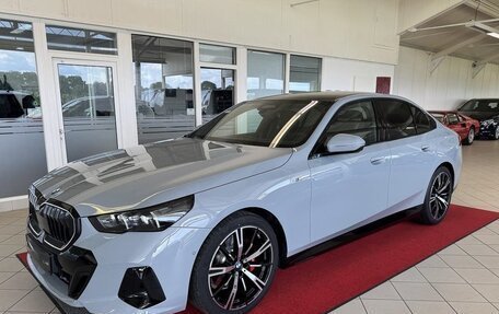 BMW 5 серия, 2025 год, 12 490 000 рублей, 2 фотография