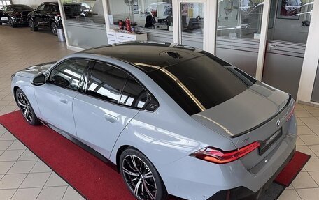 BMW 5 серия, 2025 год, 12 490 000 рублей, 9 фотография