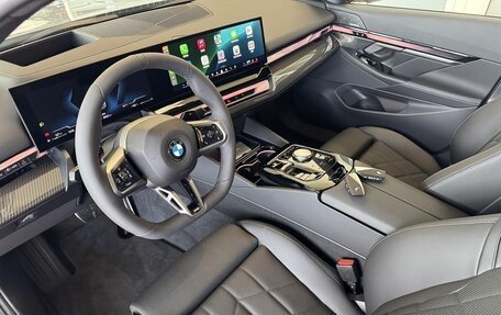 BMW 5 серия, 2025 год, 12 490 000 рублей, 15 фотография