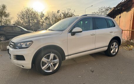 Volkswagen Touareg III, 2013 год, 2 500 000 рублей, 4 фотография