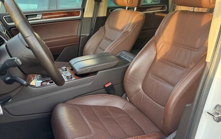 Volkswagen Touareg III, 2013 год, 2 500 000 рублей, 10 фотография