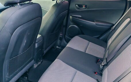 Hyundai Kona I, 2018 год, 1 650 000 рублей, 10 фотография