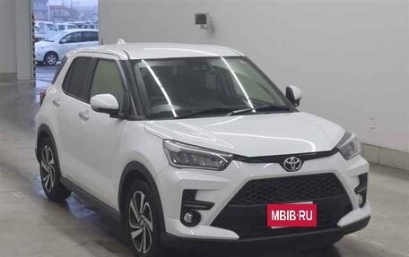 Toyota Raize I, 2021 год, 1 312 991 рублей, 2 фотография