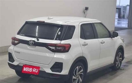 Toyota Raize I, 2021 год, 1 312 991 рублей, 3 фотография