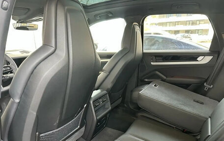 Porsche Cayenne III, 2025 год, 18 480 000 рублей, 13 фотография