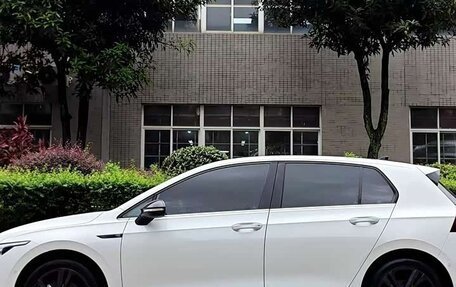 Volkswagen Golf VIII, 2022 год, 1 970 000 рублей, 4 фотография