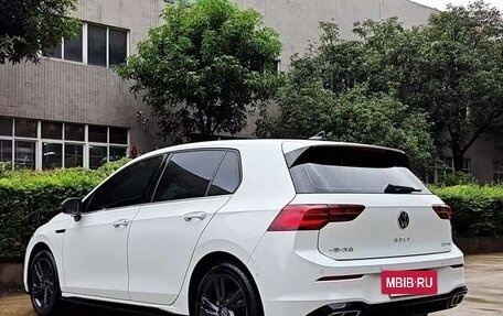 Volkswagen Golf VIII, 2022 год, 1 970 000 рублей, 3 фотография