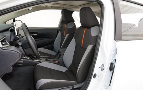 Toyota Corolla, 2025 год, 2 190 000 рублей, 10 фотография