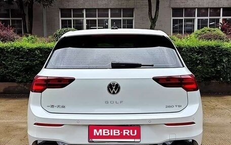 Volkswagen Golf VIII, 2022 год, 1 970 000 рублей, 5 фотография