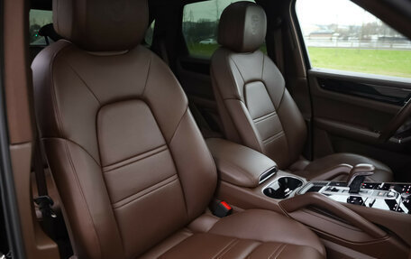 Porsche Cayenne III, 2019 год, 6 989 898 рублей, 26 фотография