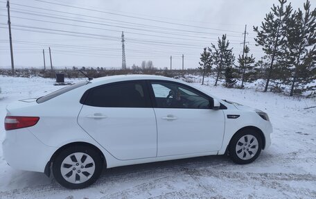 KIA Rio III рестайлинг, 2013 год, 700 000 рублей, 5 фотография
