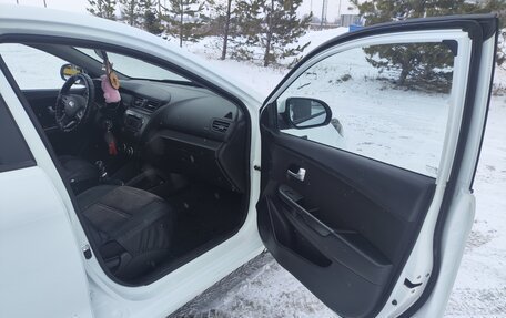 KIA Rio III рестайлинг, 2013 год, 700 000 рублей, 13 фотография