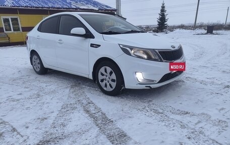 KIA Rio III рестайлинг, 2013 год, 700 000 рублей, 8 фотография
