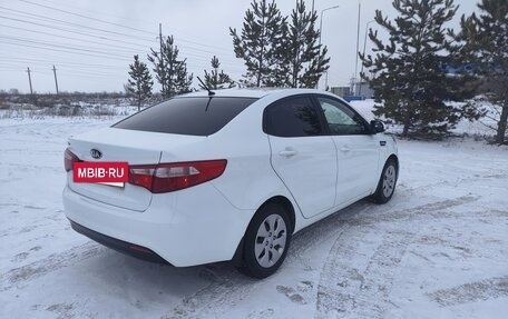 KIA Rio III рестайлинг, 2013 год, 700 000 рублей, 9 фотография