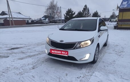 KIA Rio III рестайлинг, 2013 год, 700 000 рублей, 7 фотография