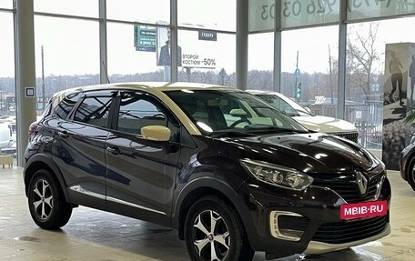 Renault Kaptur I рестайлинг, 2018 год, 1 589 000 рублей, 2 фотография