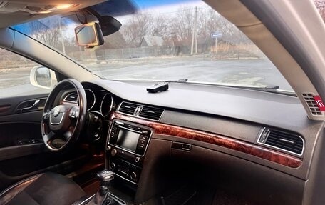 Skoda Superb III рестайлинг, 2011 год, 1 200 000 рублей, 10 фотография