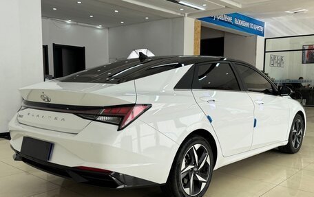 Hyundai Elantra, 2021 год, 1 490 000 рублей, 2 фотография