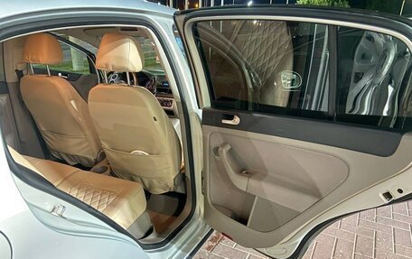 Volkswagen Golf VI, 2011 год, 850 000 рублей, 13 фотография