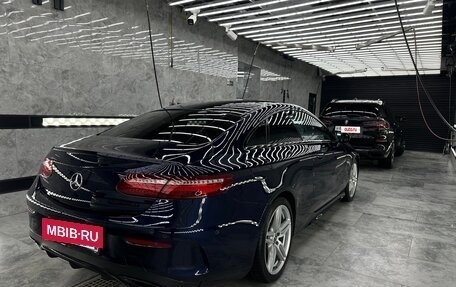 Mercedes-Benz E-Класс, 2017 год, 2 990 000 рублей, 3 фотография